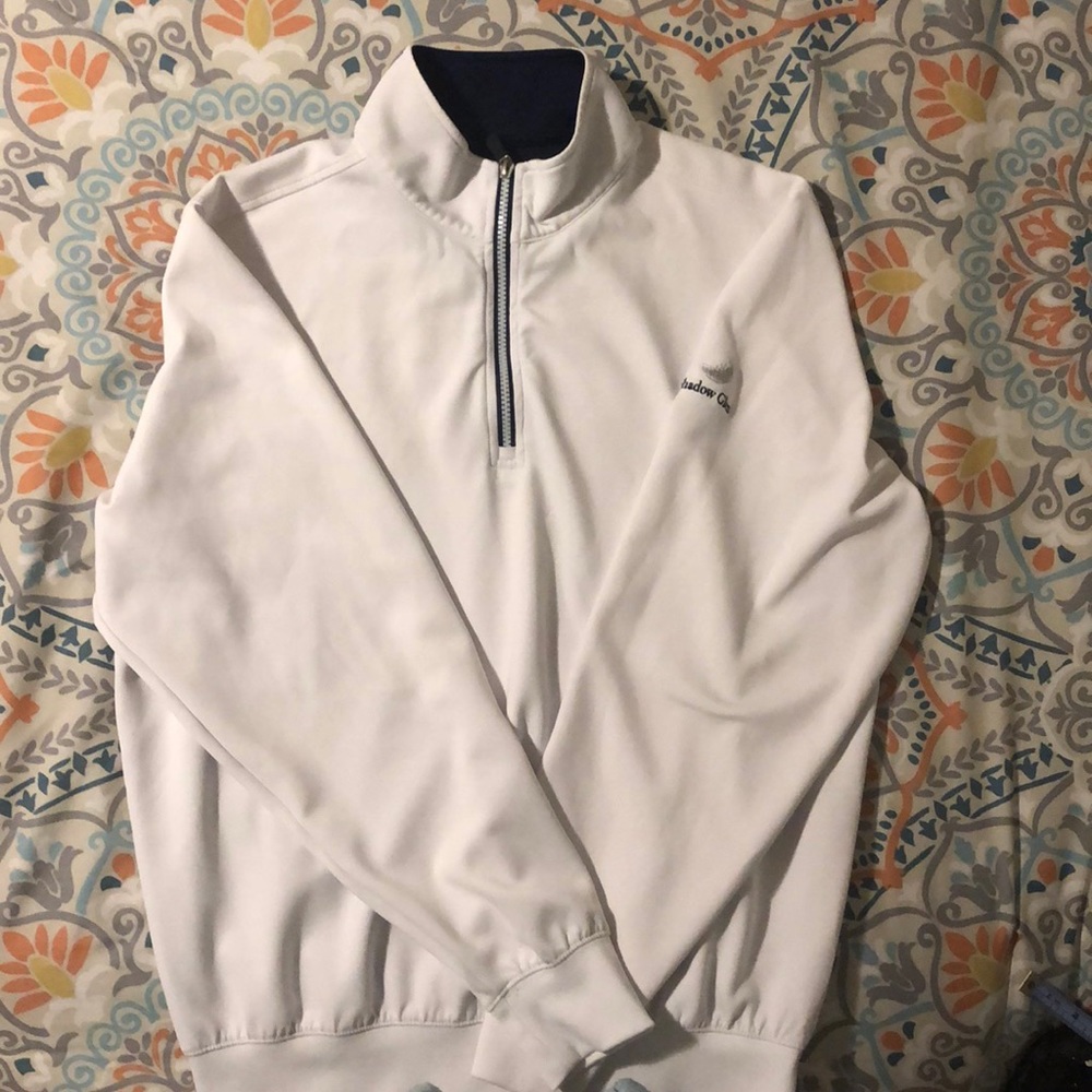 Fairway & Green 1/4 zip. Corporate logo. Medium